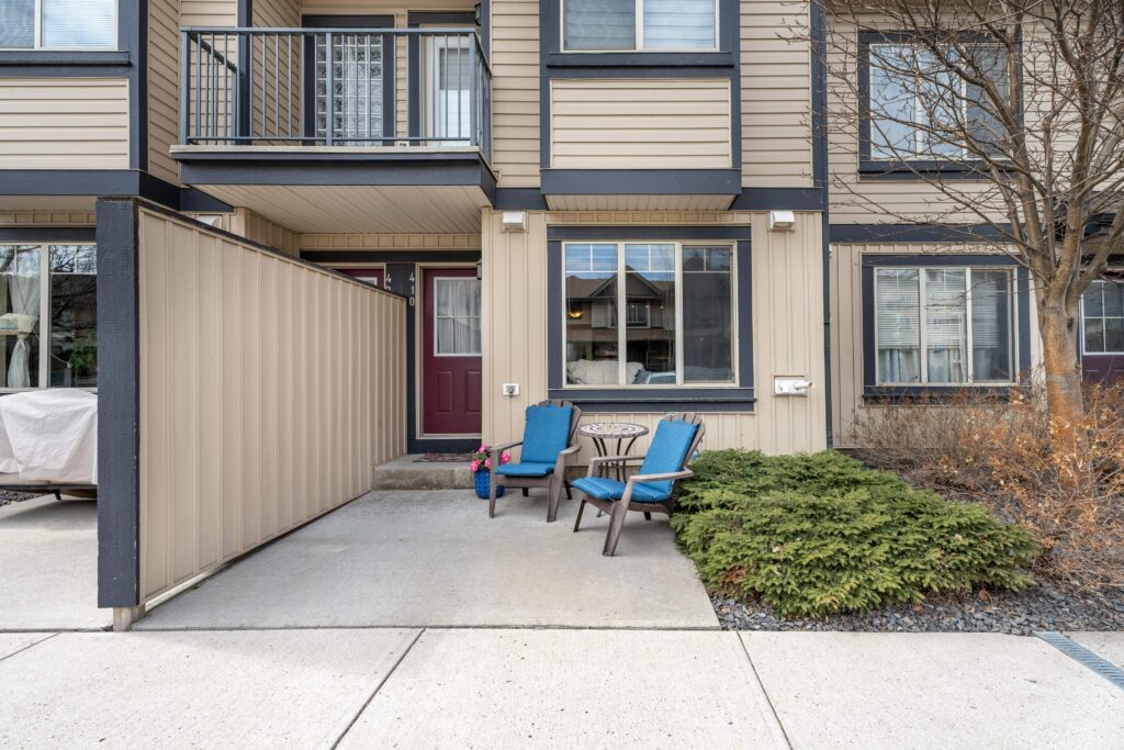 Bungalow Townhouse